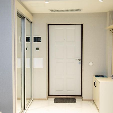 Жк «Сонячний Квартал» Apartment Solochin Exterior photo