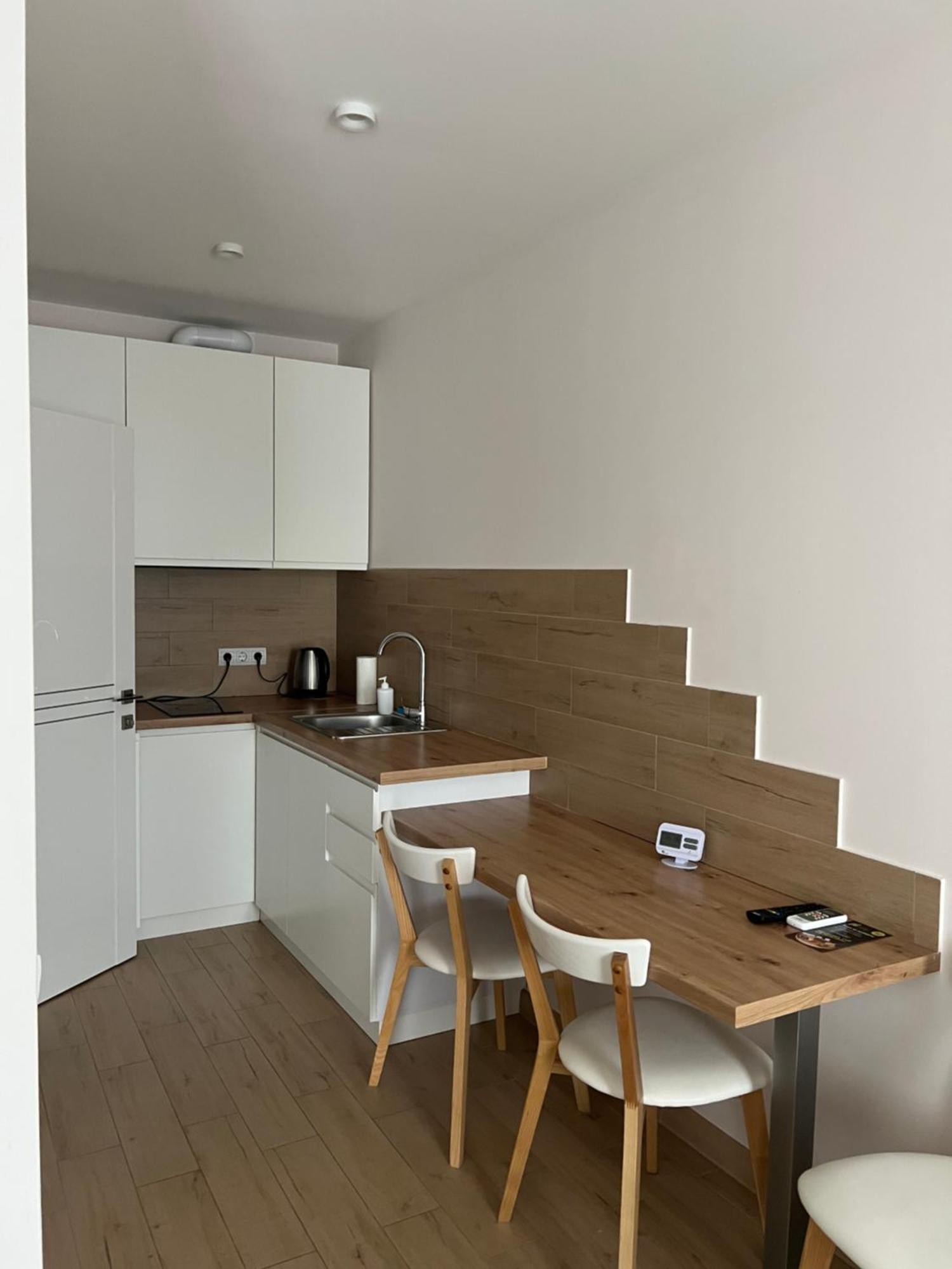 Жк «Сонячний Квартал» Apartment Solochin Exterior photo