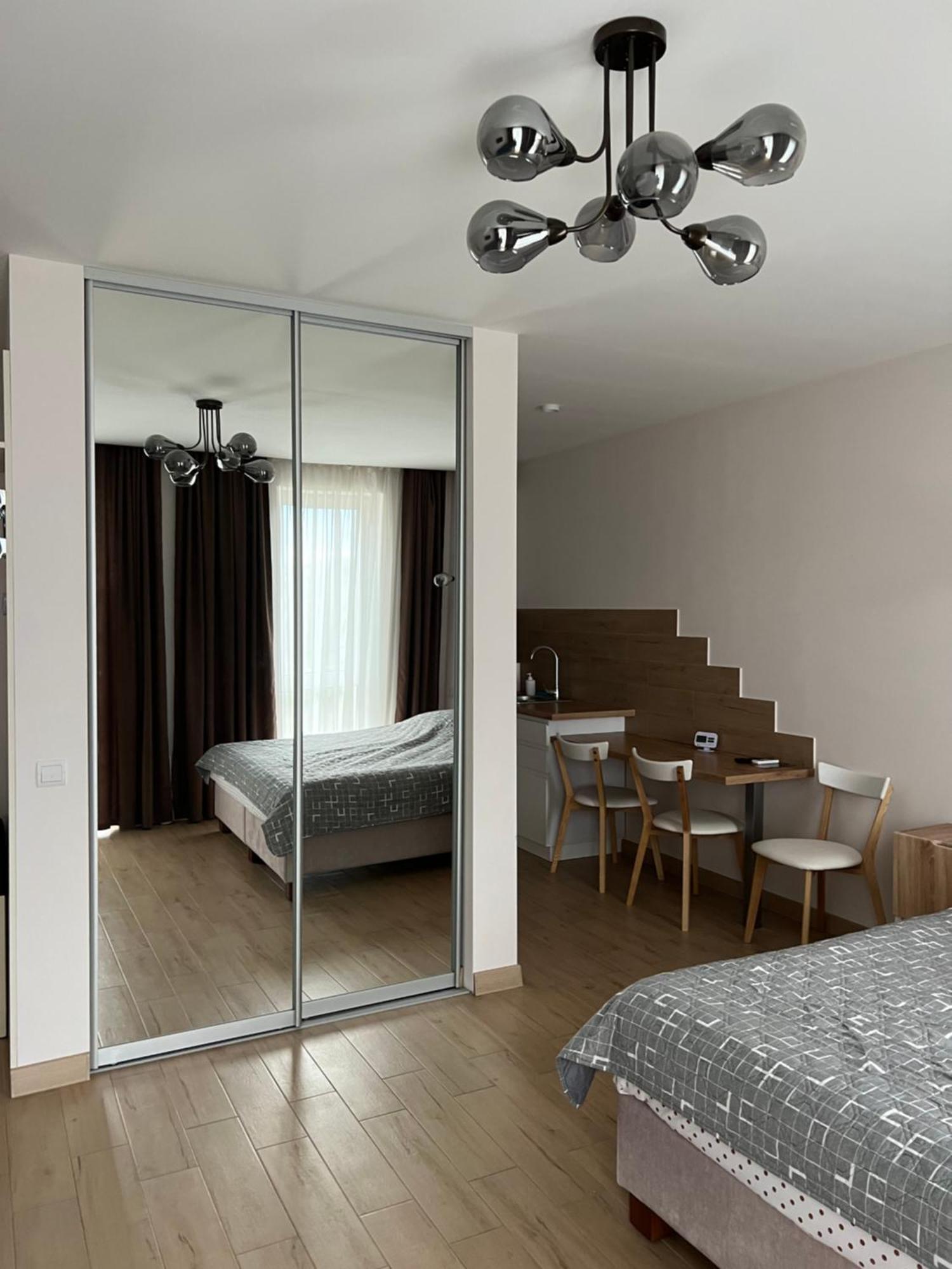 Жк «Сонячний Квартал» Apartment Solochin Exterior photo