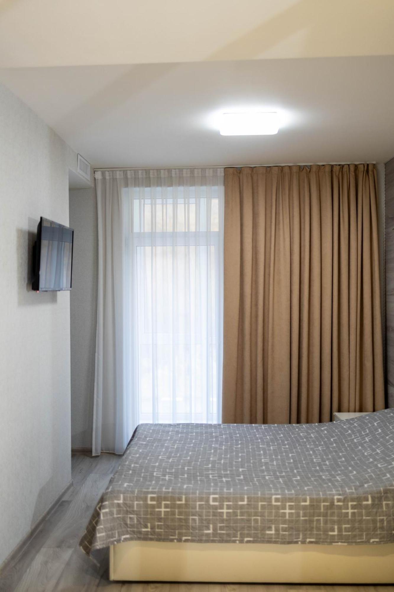Жк «Сонячний Квартал» Apartment Solochin Exterior photo
